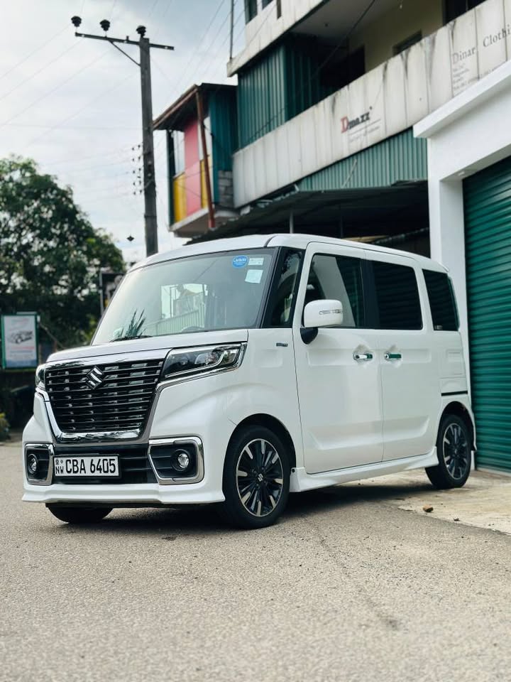 SUZUKI SPACIA CUSTOM HYBRID