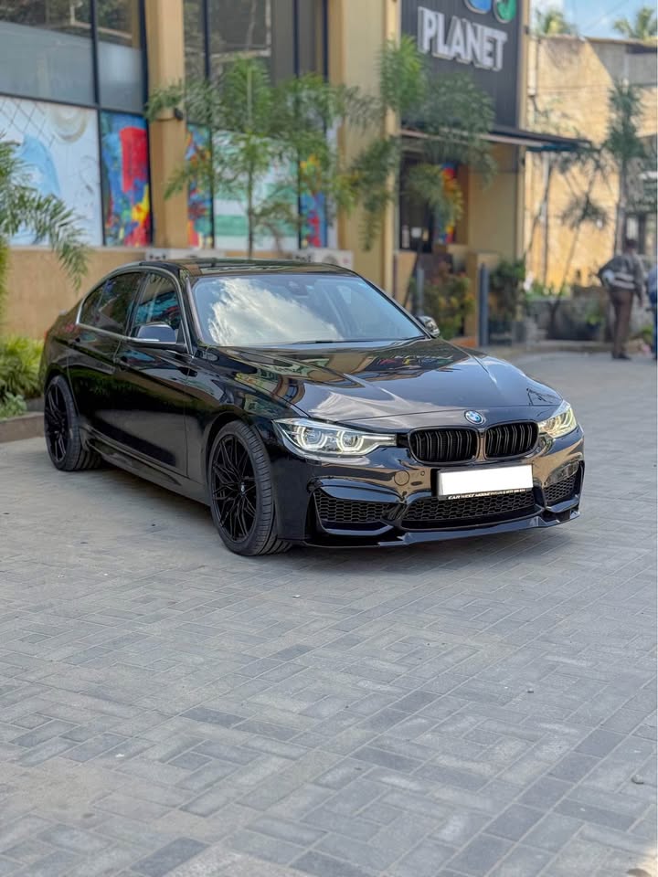 BMW 318i